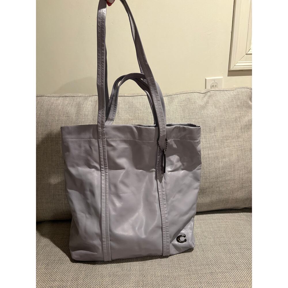 Coach Hall Tote - Picture 2 of 6